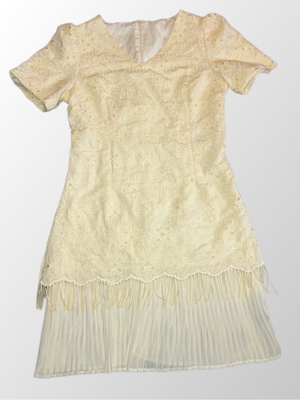 Vintage Cream Floral Eyelet Fringe Hem Pleated Dress